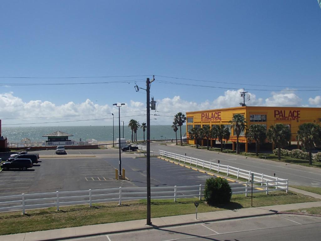 Regency Inn Motel By The Beach Corpus Christi Eksteriør billede